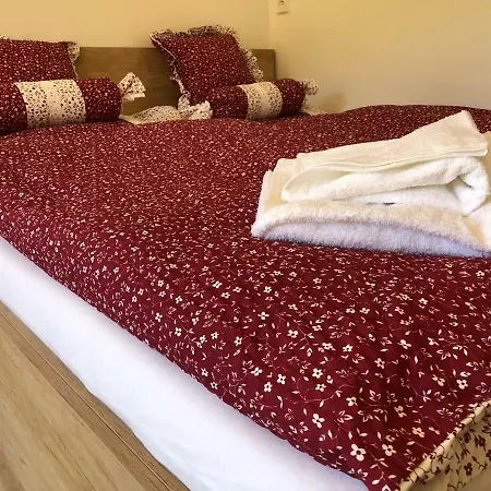 Jestřáb č.15 Apartamento *