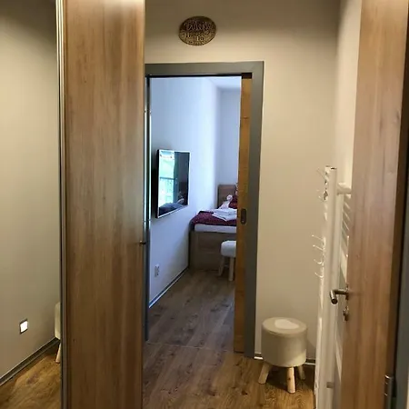Jestrab C.15 Apartment