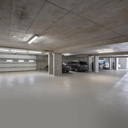 Jestrab C.15 Apartment