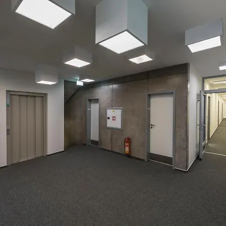 Jestrab C.15 Apartment *
