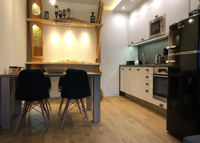 Apartment Jestrab C.15 *